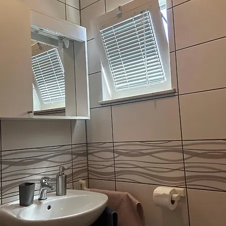 10082c Apartment Orebic